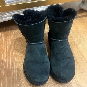 Ugg Bow Boots